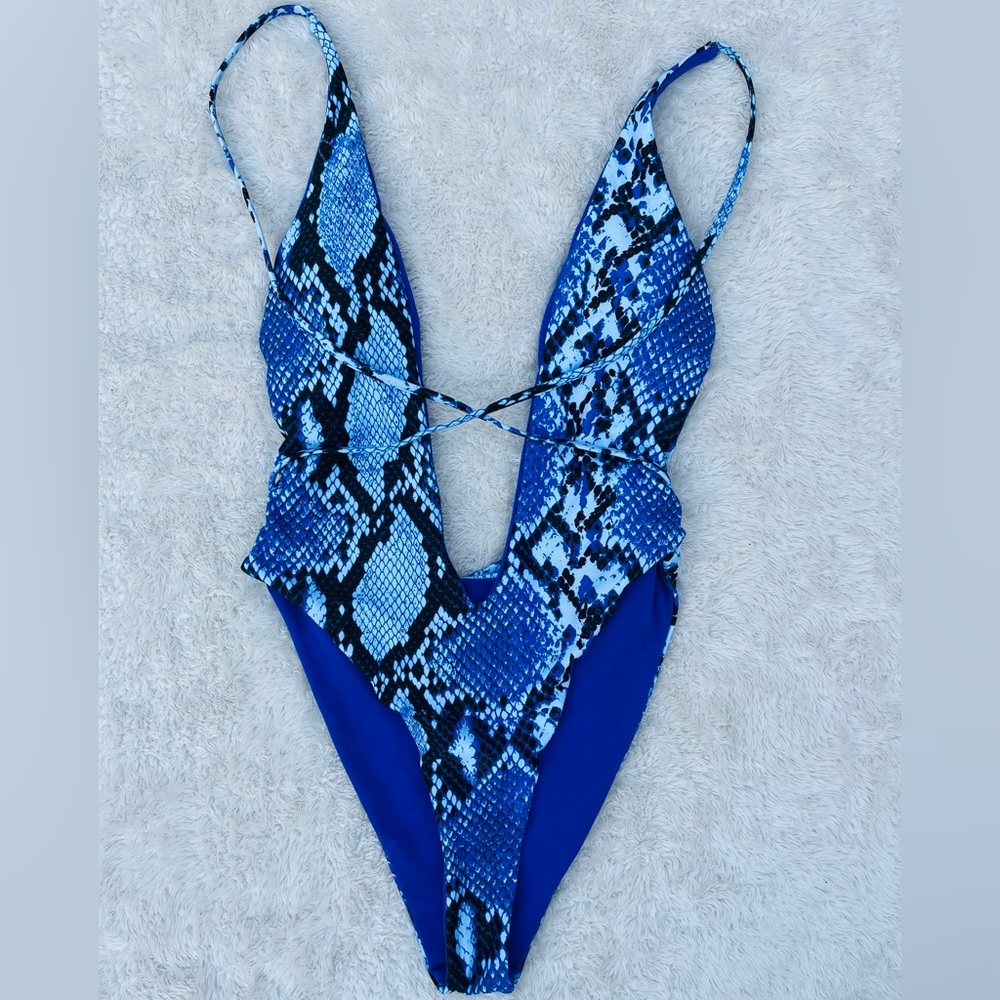 Blue‎ Wrap-Around One-Piece Swimsuit
